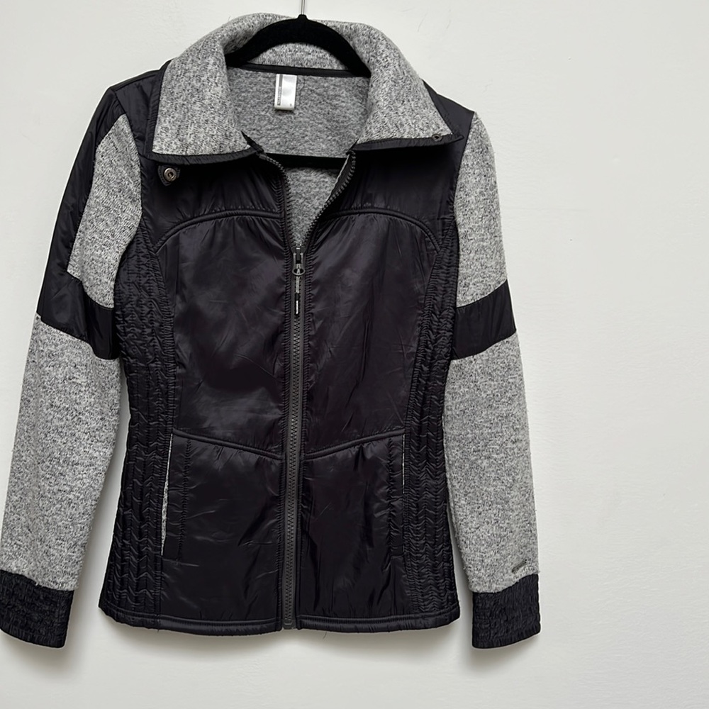 Mondetta Jacket